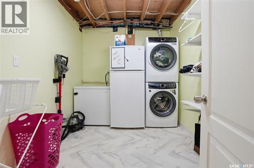 1643 General Crescent, Moose Jaw, SK - Indoor Photo Showing Laundry Room