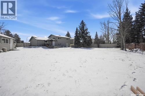 1643 General Crescent, Moose Jaw, SK - Outdoor