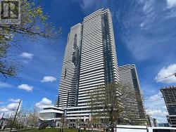 1709 - 195 COMMERCE STREET Vaughan, ON L4K 0P9