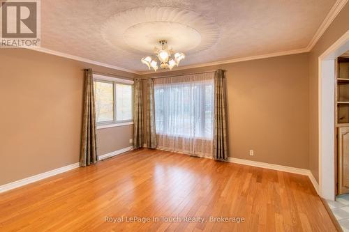748 Overhead Bridge Road, Tiny, ON - Indoor Photo Showing Other Room