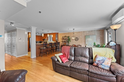 Overall view - 202-1324 Rue Notre-Dame, Repentigny (Repentigny), QC - Indoor Photo Showing Living Room