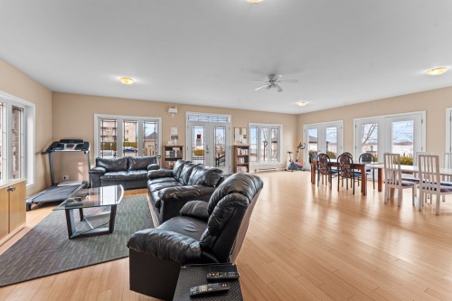 Common room - 202-1324 Rue Notre-Dame, Repentigny (Repentigny), QC - Indoor Photo Showing Living Room