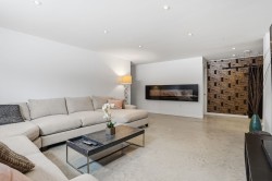 Family Room - 