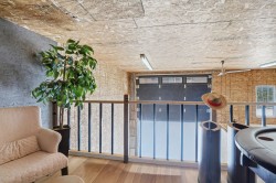 Mezzanine - 