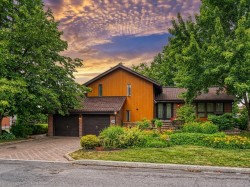 1150 Rue de Chamonix Longueuil (Saint-Hubert), QC J3Y 6X1