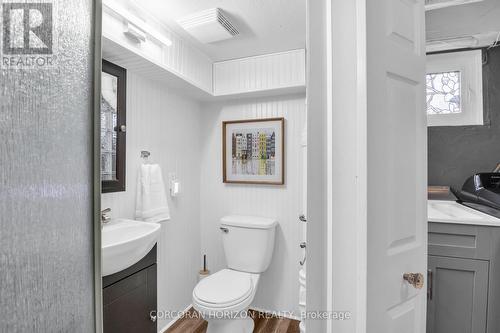 296 Weber Street E, Kitchener, ON - Indoor Photo Showing Bathroom