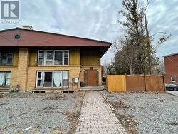 UNIT 3 - 47 RIVERDALE AVENUE  Ottawa, ON K1S 1P9
