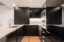 Kitchen - 914-700 Rue St-Paul O., Montréal (Ville-Marie), QC  - Indoor Photo Showing Kitchen With Upgraded Kitchen 
