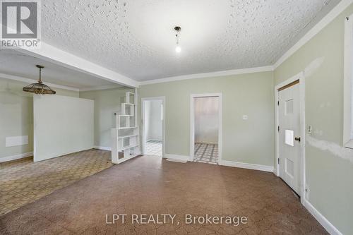 2838 Haughton Avenue, Ottawa, ON - Indoor Photo Showing Other Room