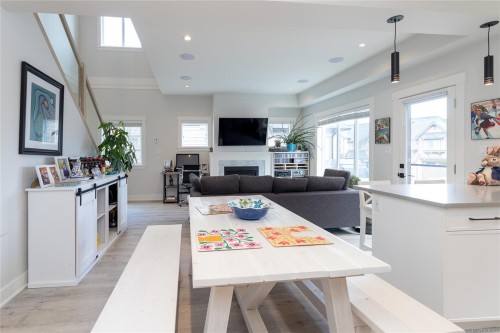 1212 Moonstone Loop, Langford, BC 