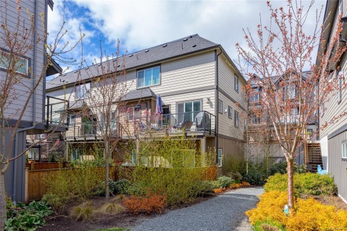 1212 Moonstone Loop, Langford, BC 