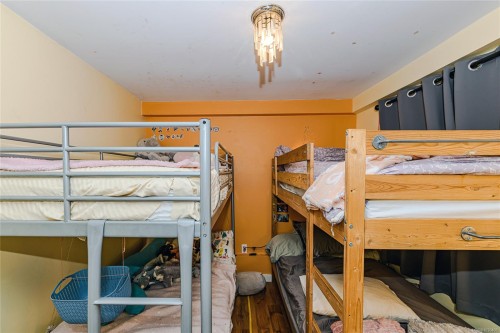 821 Fulford-Ganges Rd, Salt Spring, BC 