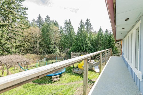 821 Fulford-Ganges Rd, Salt Spring, BC 