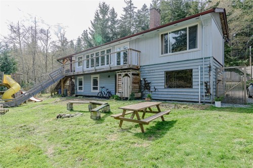 821 Fulford-Ganges Rd, Salt Spring, BC 