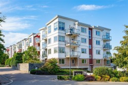 405-4394 West Saanich Rd Saanich, BC V8Z 3E9
