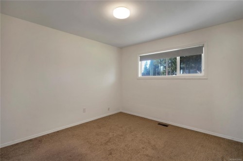 480 4Th Ave, Campbell River, BC 