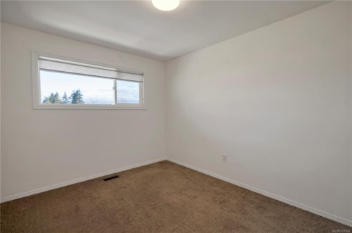 480 4Th Ave, Campbell River, BC 