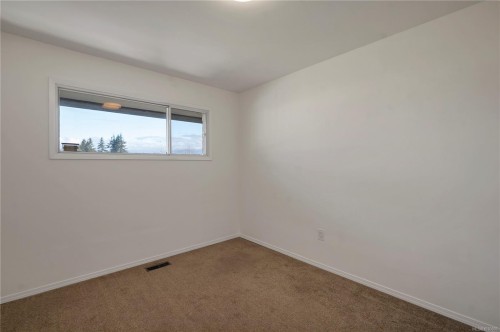 480 4Th Ave, Campbell River, BC 