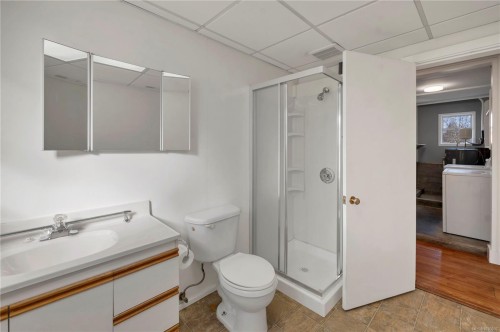 480 4Th Ave, Campbell River, BC 