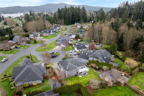 7139 Jacksons Pl, Sooke, BC 