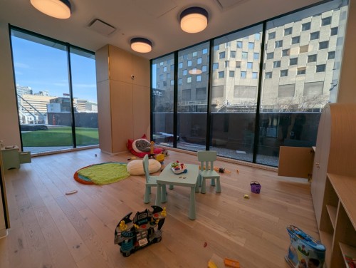 Salle de jeux - 3708-1210 Rue Jeanne-Mance, Montréal (Ville-Marie), QC - Indoor Photo Showing Other Room