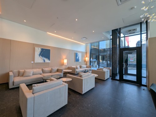 Salle communautaire - 3708-1210 Rue Jeanne-Mance, Montréal (Ville-Marie), QC - Indoor Photo Showing Living Room