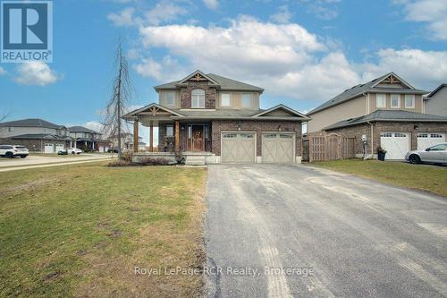 11 GREEN STREET  Mapleton, ON N0G 1P0