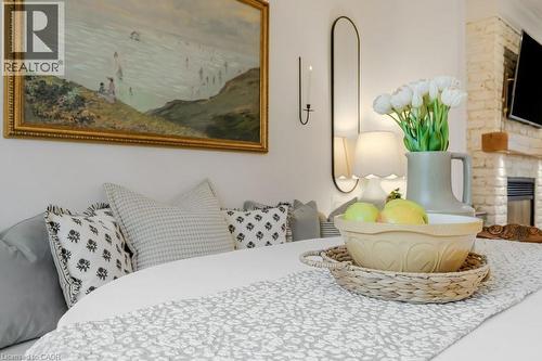 252 Shepherd Avenue, Cambridge, ON - Indoor