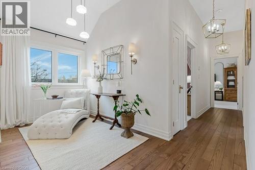 252 Shepherd Avenue, Cambridge, ON - Indoor Photo Showing Other Room