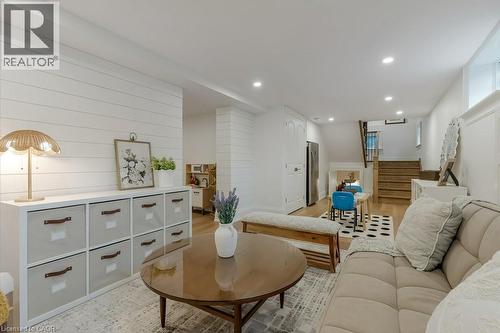 252 Shepherd Avenue, Cambridge, ON - Indoor