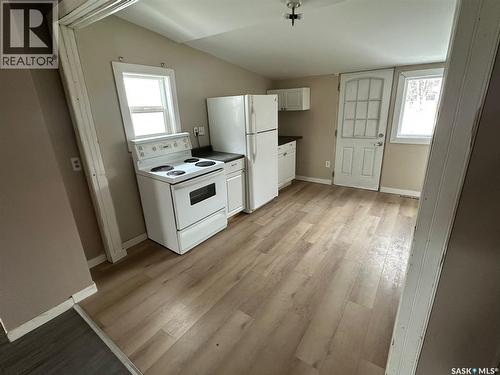 1209 K Avenue S, Saskatoon, SK - Indoor Photo Showing Kitchen