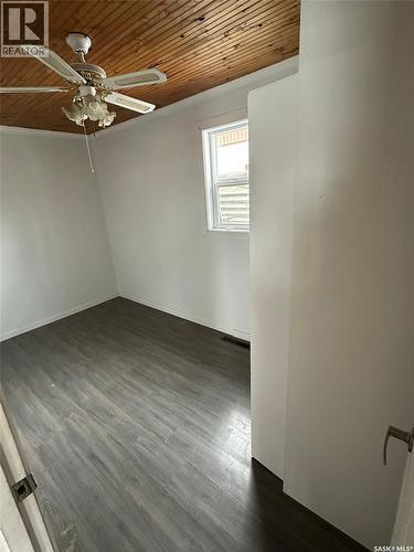 1209 K Avenue S, Saskatoon, SK - Indoor Photo Showing Other Room