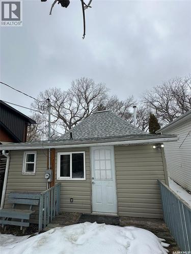 1209 K Avenue S, Saskatoon, SK - Outdoor
