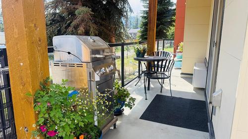110-4874 STANLEY Street  Radium Hot Springs, BC V0A 1M0