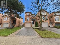 UPPER - 2099 BLACKSMITH LANE Oakville, ON L6M 3A3