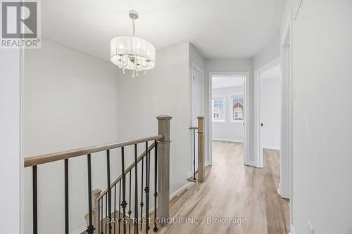 5 Tottenham Court, Markham, ON - Indoor Photo Showing Other Room