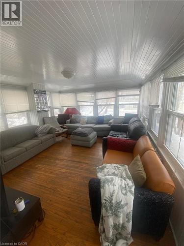 Sunroom with healthy amount of natural light - 9 Waterloo Avenue, Guelph, ON - Indoor