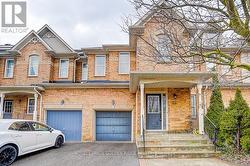 23 DREW KELLY WAY  Markham, ON L3R 5R3