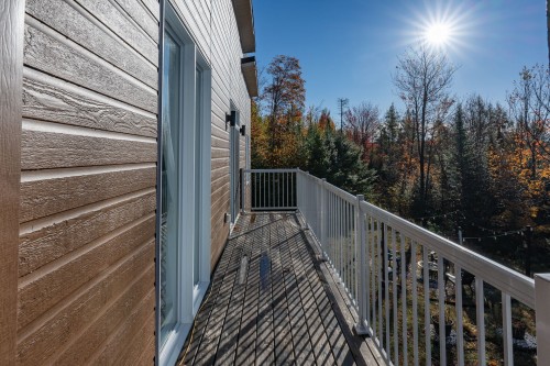 Balcon - 6973 Rue Champlain, Wentworth-Nord, QC - Outdoor With Balcony