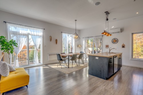 Salle à manger - 6973 Rue Champlain, Wentworth-Nord, QC - Indoor