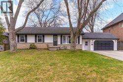 63 SENECA Avenue  Hamilton, ON L9B 1L8