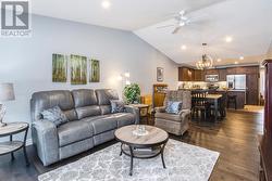 VAULTED CEILING - 