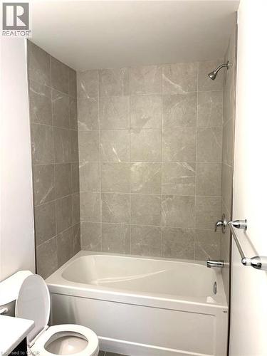 Full bath with tub / shower combination and vanity - 7 Pin Oak Common, Cambridge, ON - Indoor Photo Showing Bathroom