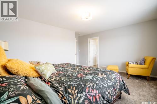 5144 Green Crescent E, Regina, SK - Indoor Photo Showing Bedroom