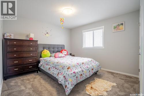 5144 Green Crescent E, Regina, SK - Indoor Photo Showing Bedroom