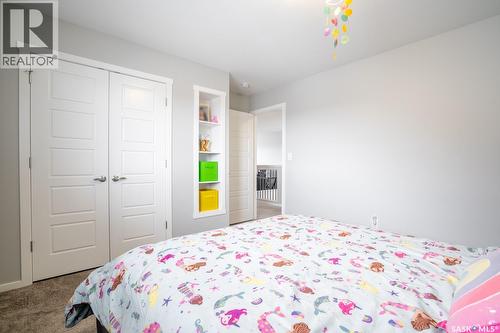5144 Green Crescent E, Regina, SK - Indoor Photo Showing Bedroom