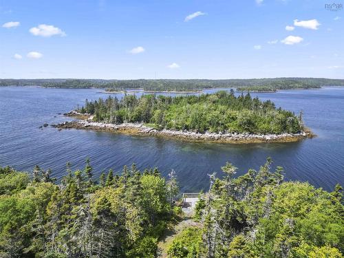 25 Shad Point Parkway, Blind Bay, NS 