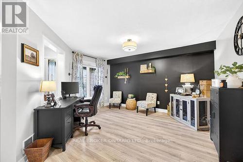 7 Etherington Crescent, Hamilton, ON - Indoor Photo Showing Office