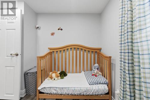 Versatile bedroom with flexible use - 148 Conant Street, Oshawa (Lakeview), ON - Indoor Photo Showing Bedroom