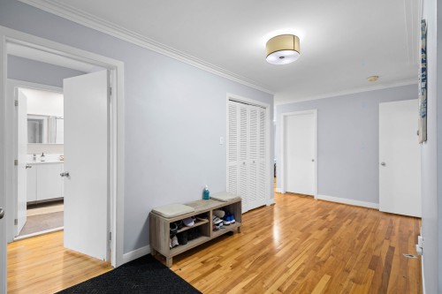 Mud Room - 3342 Av. De La Falaise, Montréal (Côte-Des-Neiges/Notre-Dame-De-Grâce), QC - Indoor Photo Showing Other Room